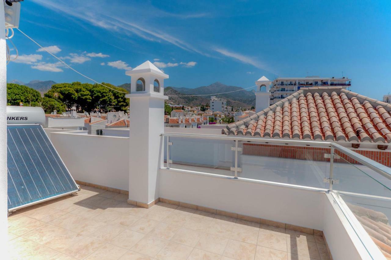 Nerja Paradise Rentals - Villa Daisy Bagian luar foto